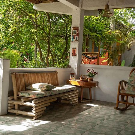 Bed And Breakfast Puerto López エクステリア 写真