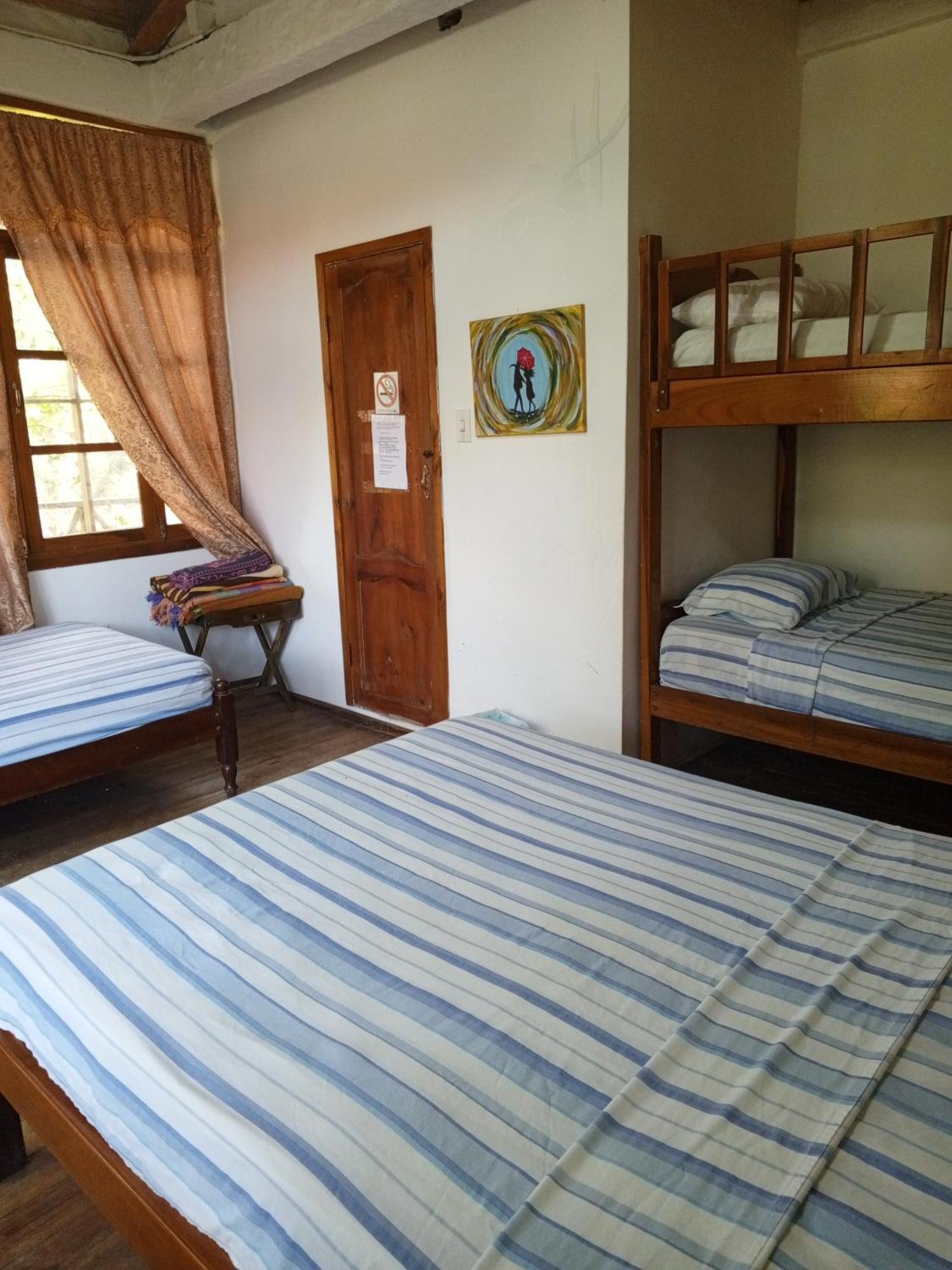 Bed And Breakfast Puerto López エクステリア 写真