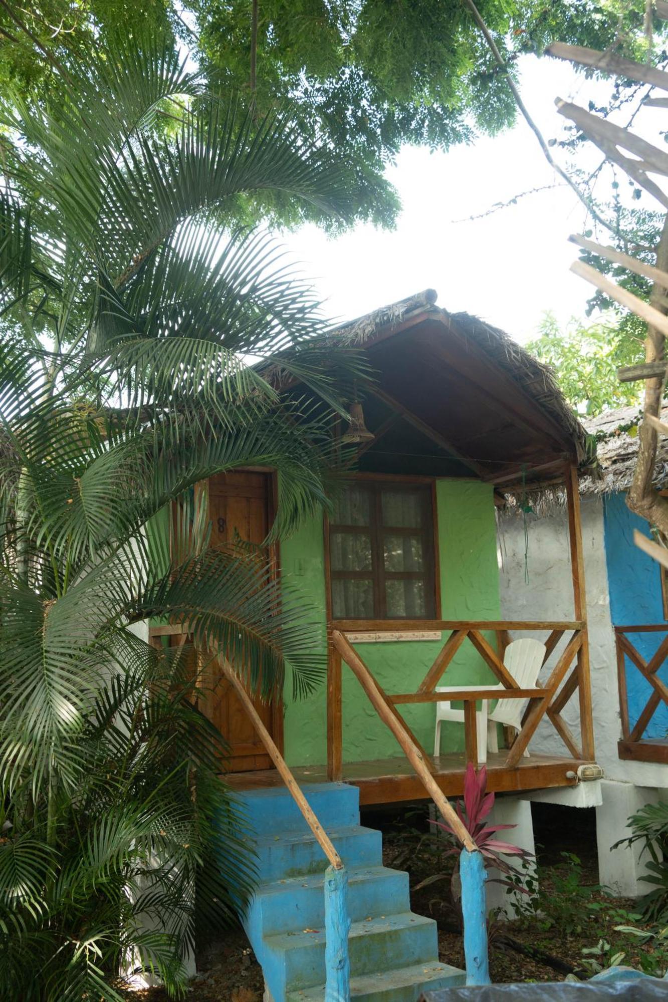 Bed And Breakfast Puerto López エクステリア 写真