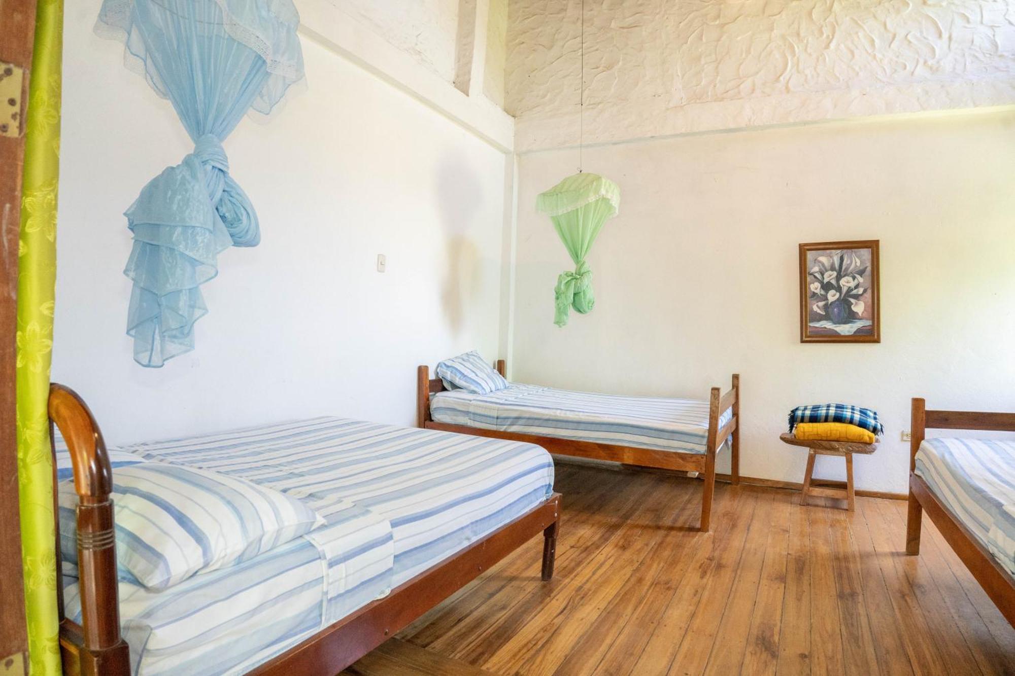 Bed And Breakfast Puerto López エクステリア 写真