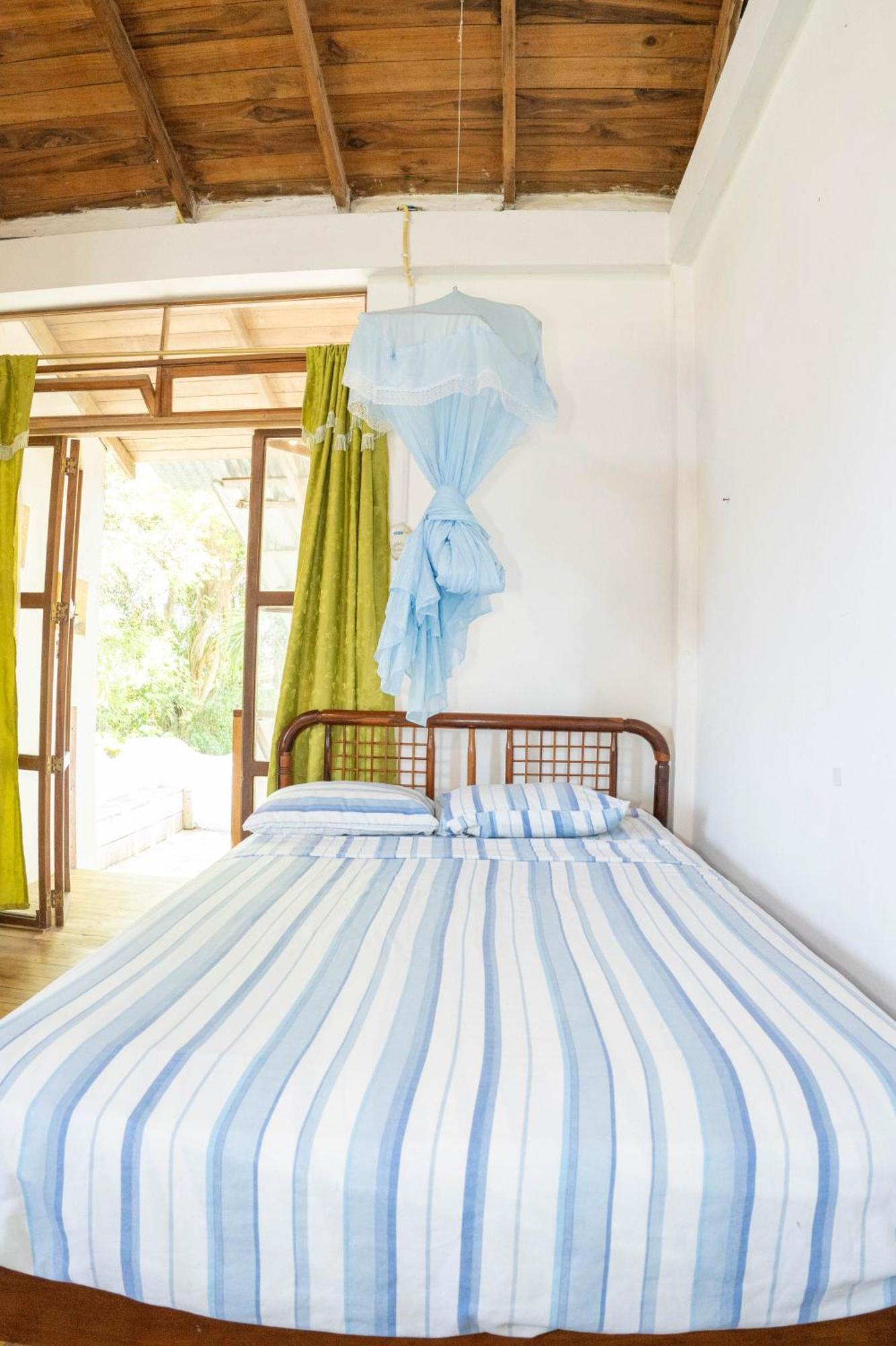 Bed And Breakfast Puerto López エクステリア 写真