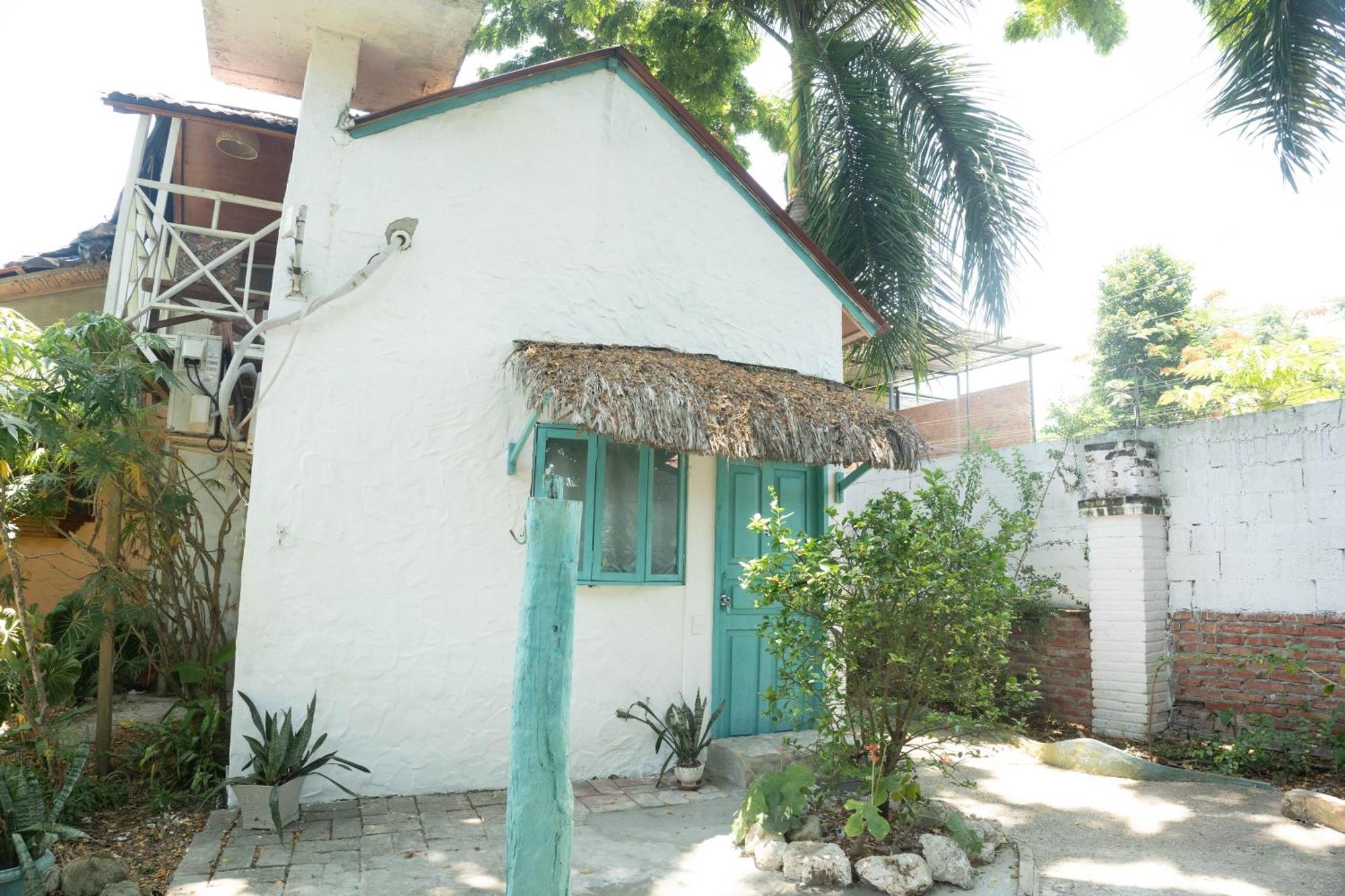 Bed And Breakfast Puerto López エクステリア 写真