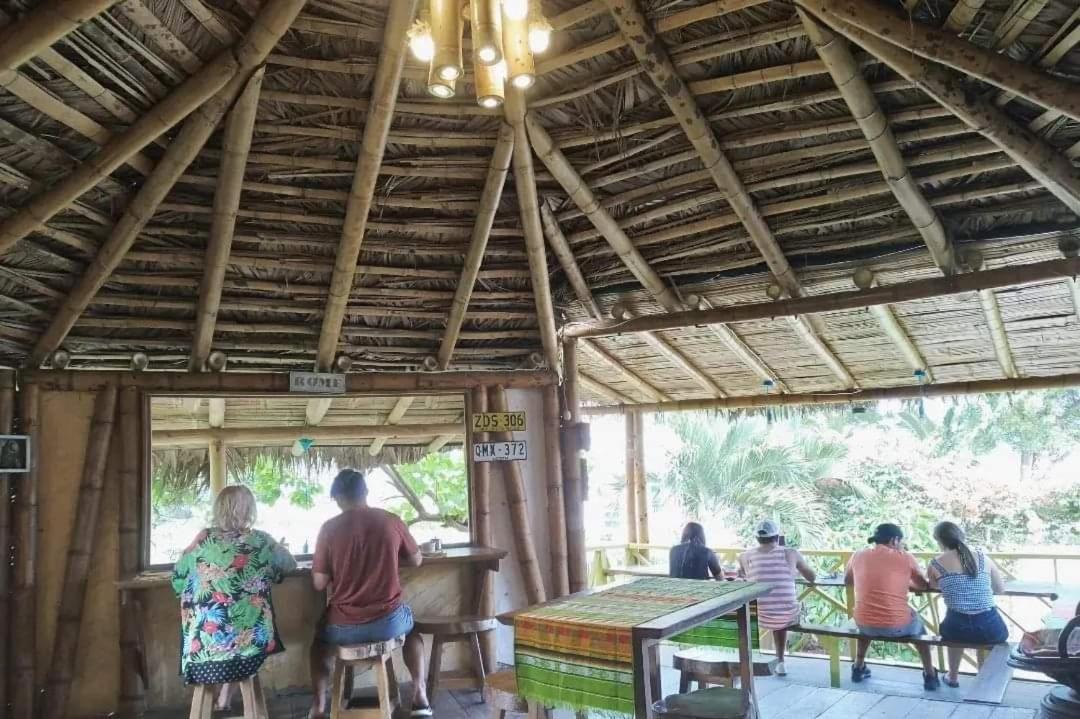 Bed And Breakfast Puerto López エクステリア 写真