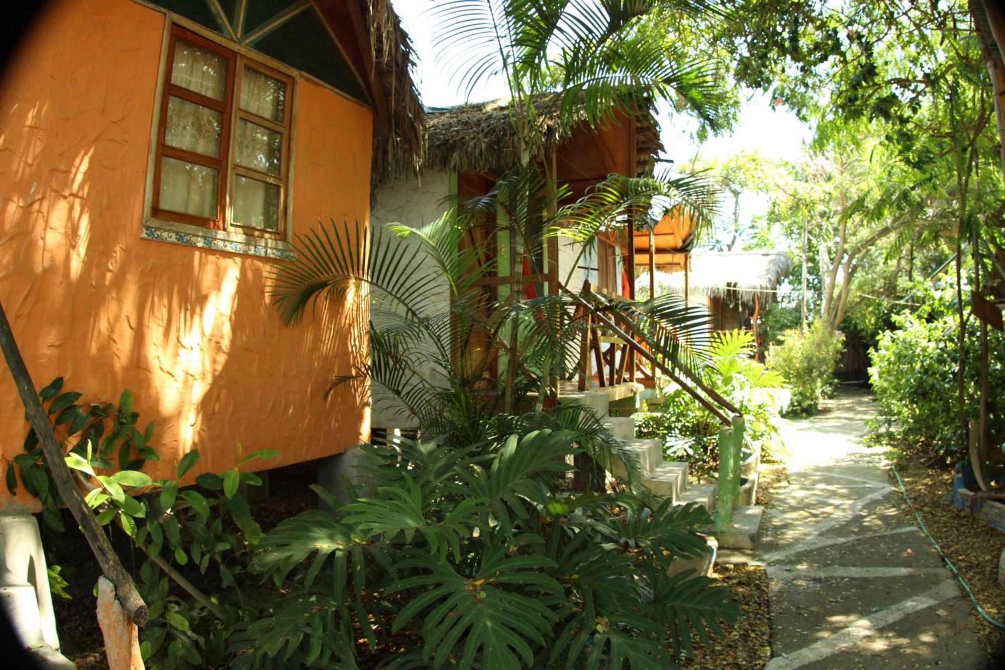 Bed And Breakfast Puerto López エクステリア 写真