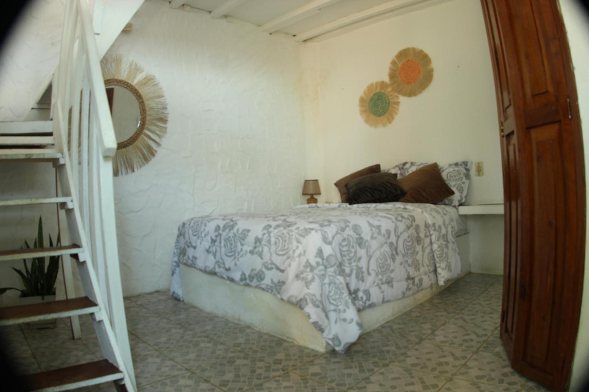 Bed And Breakfast Puerto López エクステリア 写真